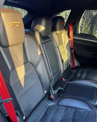Porsche Cayenne cena 246000 przebieg: 194300, rok produkcji 2015 z Gdańsk małe 121